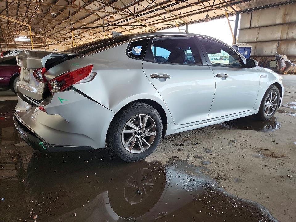2020 Kia Optima მანქანა იყიდება აუქციონზე, vin: 5XXGT4L33LG399234, აუქციონის ნომერი: 64492886