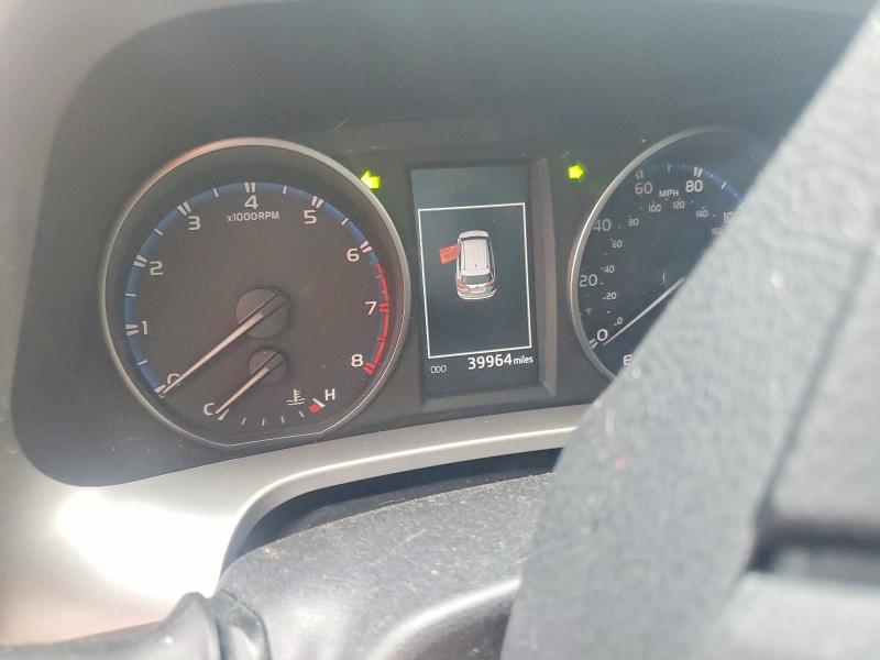 Aukcja sprzedaży 2017 Toyota Rav4, vin: JTMZFREV7HJ107406, numer aukcji: 64416436