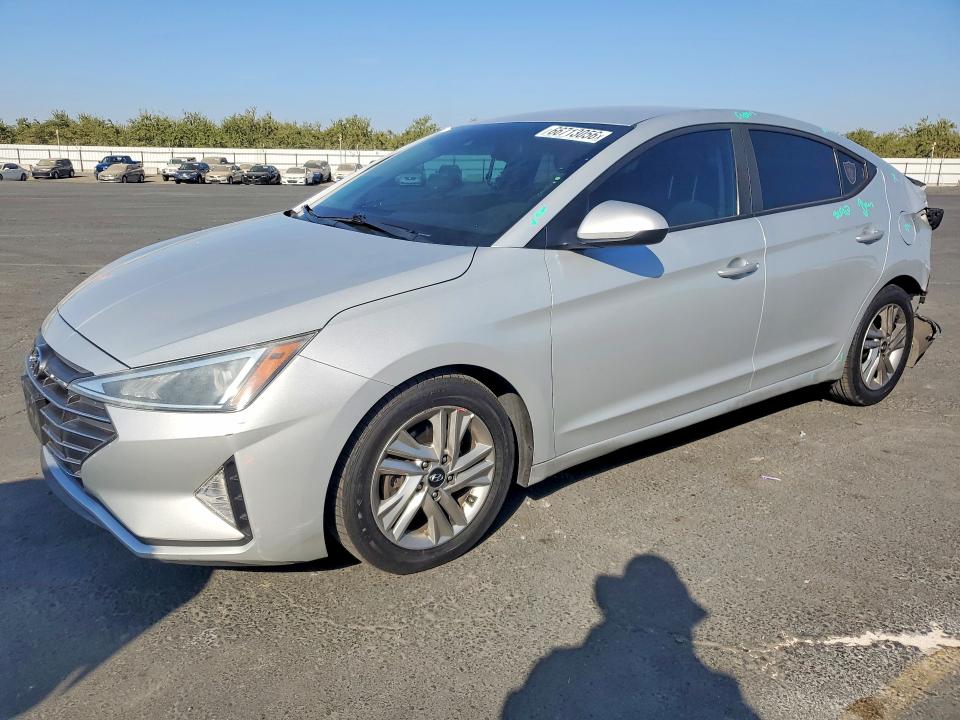 66713056 :رقم المزاد ، 5NPD84LF5LH505864 vin ، 2020 Hyundai Elantra مزاد بيع