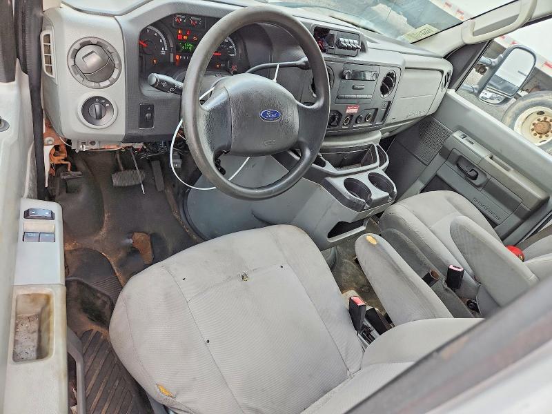 63300466 :رقم المزاد ، 1FTSE3ES5BDB26100 vin ، 2011 Ford E-350 مزاد بيع
