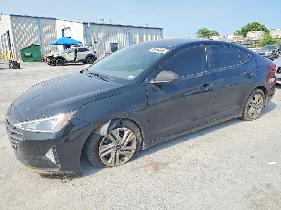 63504066 :رقم المزاد ، 5NPD84LF9LH513403 vin ، 2020 Hyundai Elantra مزاد بيع