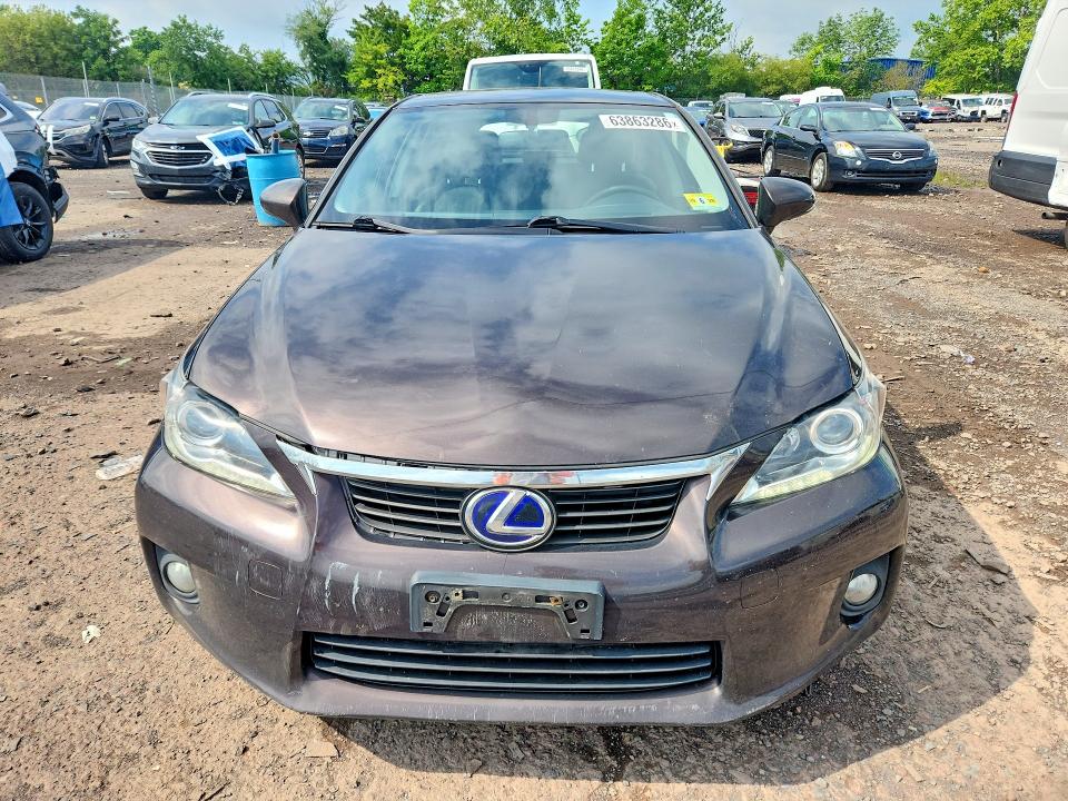 63863286 :رقم المزاد ، JTHKD5BH8D2153800 vin ، 2013 Lexus Ct مزاد بيع