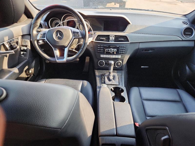 2013 Mercedes-benz C მანქანა იყიდება აუქციონზე, vin: WDDGF5HB5DA854326, აუქციონის ნომერი: 62465136