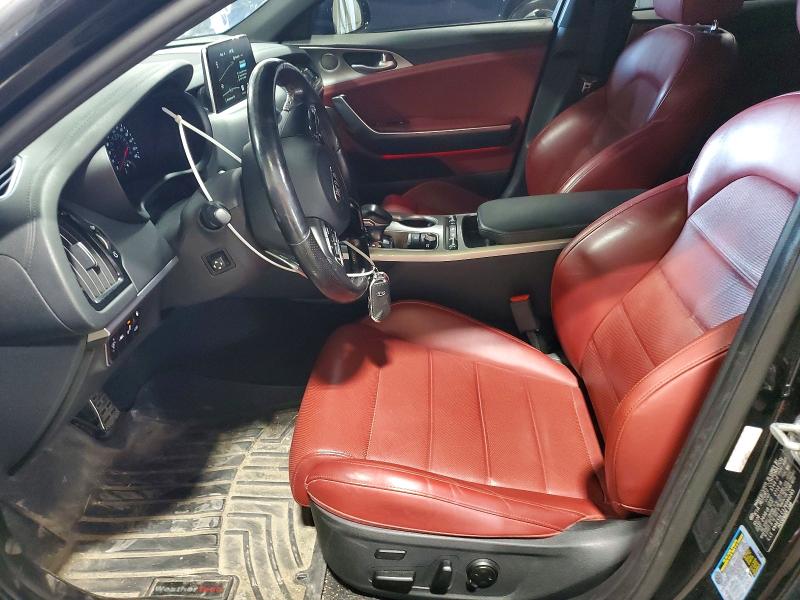 64014616 :رقم المزاد ، KNAE55LC1J6040285 vin ، 2018 Kia Stinger مزاد بيع
