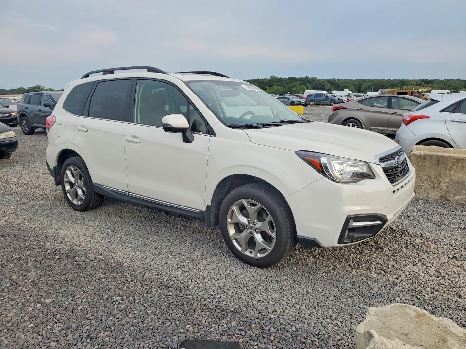 2017 Subaru Forester მანქანა იყიდება აუქციონზე, vin: JF2SJAWC5HH804127, აუქციონის ნომერი: 64676496