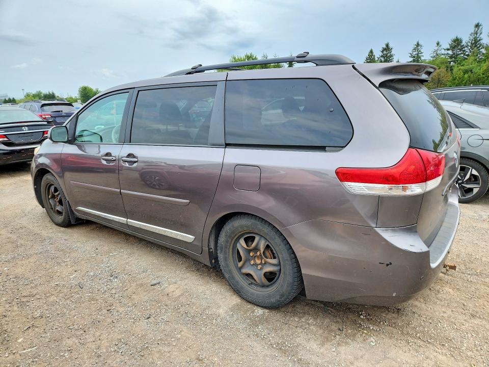 Продажа на аукционе авто 2013 Toyota Sienna, vin: 5TDYK3DC1DS281814, номер лота: 64781896