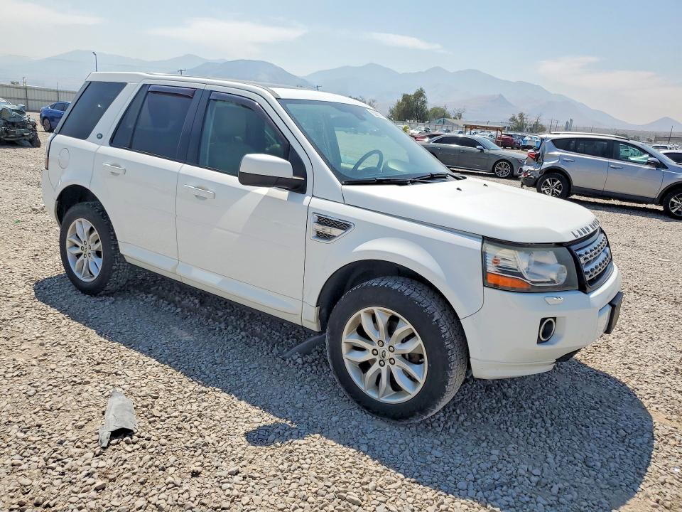 63882106 :رقم المزاد ، SALFR2BG4DH330892 vin ، 2013 Land Rover Lr2 مزاد بيع
