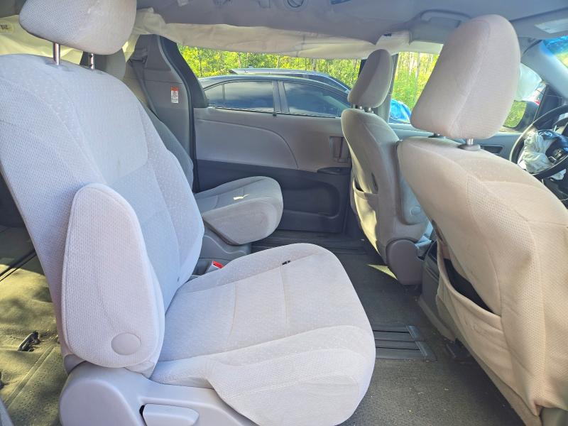 Aukcja sprzedaży 2015 Toyota Sienna, vin: 5TDKK3DCXFS668886, numer aukcji: 66039256