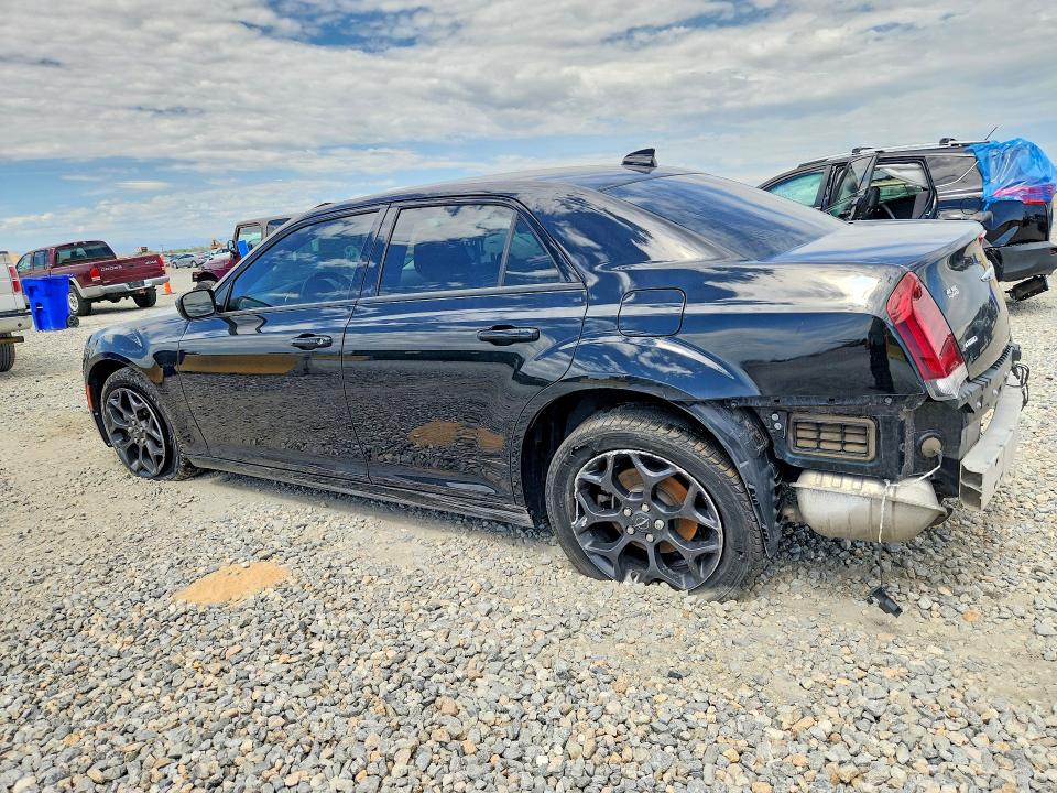 65738376 :رقم المزاد ، 2C3CCARG7KH691010 vin ، 2019 Chrysler 300 مزاد بيع