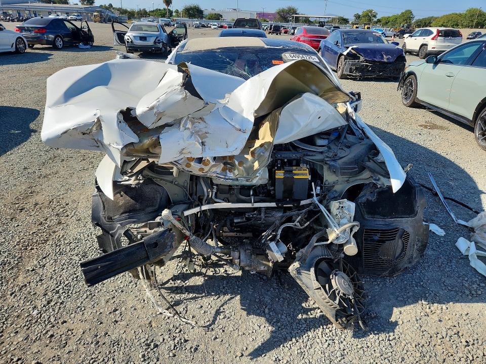 64954726 :رقم المزاد ، 5YJSA1E27KF348811 vin ، 2019 Tesla Model S مزاد بيع