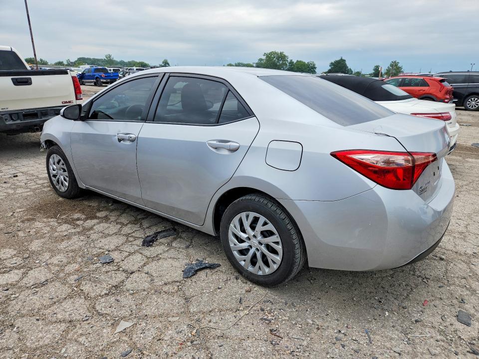 Aukcja sprzedaży 2017 Toyota Corolla, vin: 5YFBURHE2HP699828, numer aukcji: 64466896