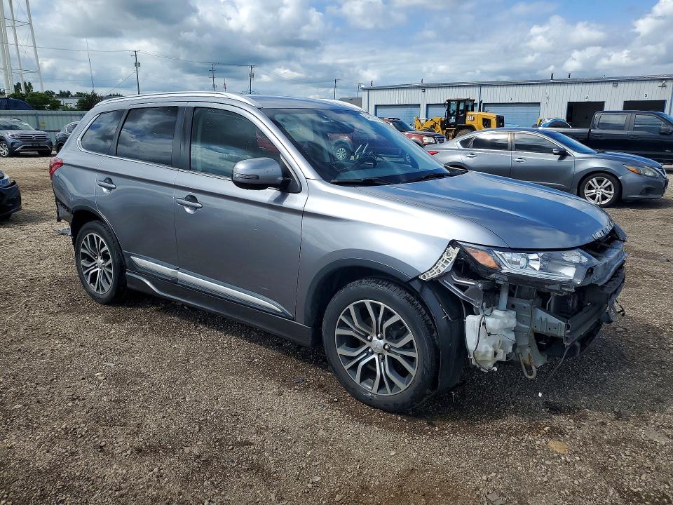 2018 Mitsubishi Outlander მანქანა იყიდება აუქციონზე, vin: JA4AD3A38JZ004565, აუქციონის ნომერი: 64920536