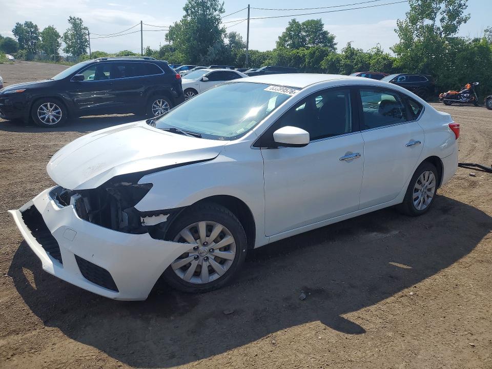 63999576 :رقم المزاد ، 3N1AB7AP5JY312294 vin ، 2018 Nissan Sentra مزاد بيع
