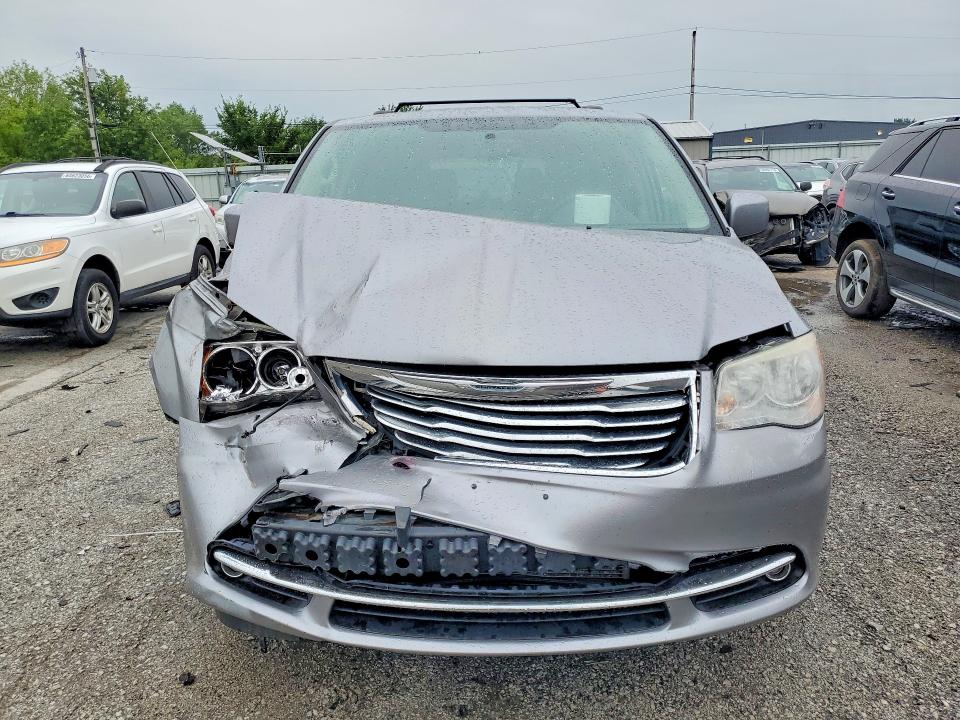 64722016 :رقم المزاد ، 2C4RC1CG3DR574939 vin ، 2013 Chrysler Town & Country مزاد بيع