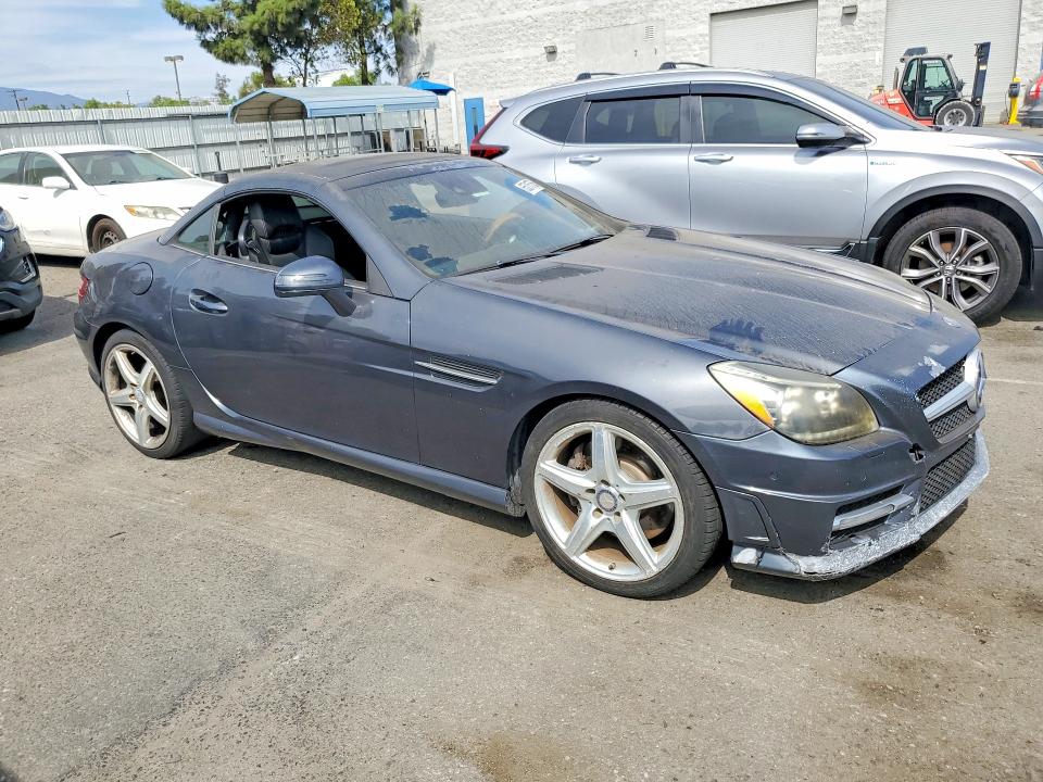 Auction sale of the 2013 Mercedes-benz Slk, vin: WDDPK4HA9DF055570, lot number: 65215756