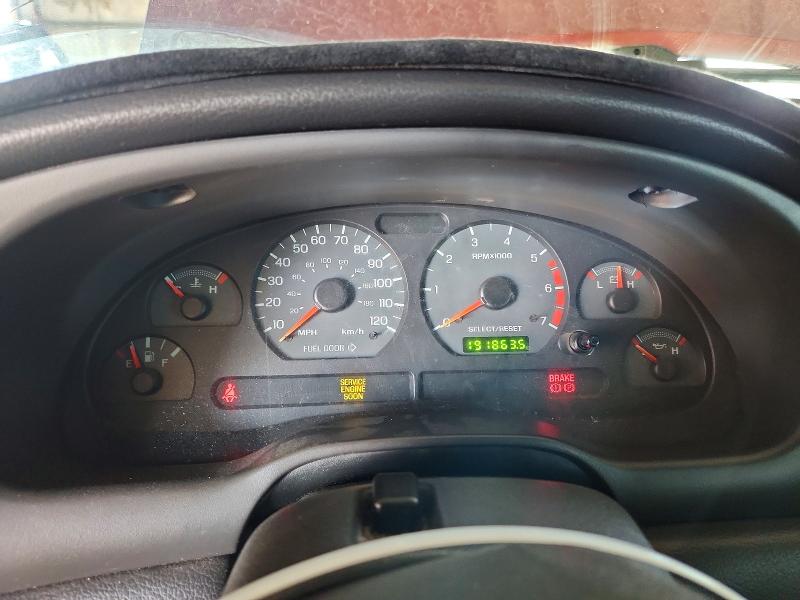 2001 Ford Mustang მანქანა იყიდება აუქციონზე, vin: 1FAFP40461F119966, აუქციონის ნომერი: 64332606