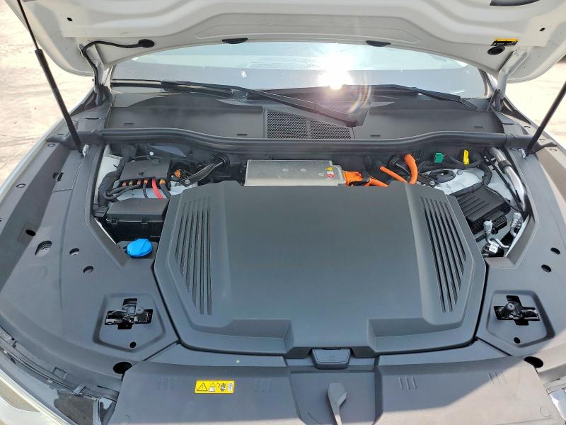 63642546 :رقم المزاد ، WA1AAAGEXNB007777 vin ، 2022 Audi E-tron مزاد بيع