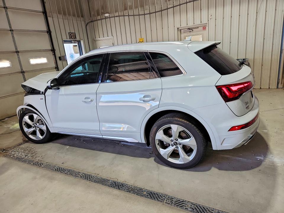 65624216 :رقم المزاد ، WA1EAAFY3N2043369 vin ، 2022 Audi Q5 مزاد بيع