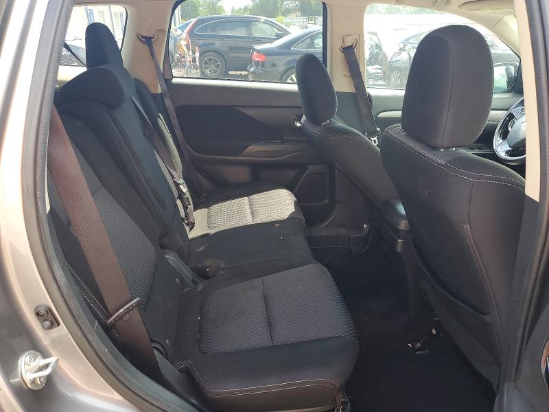 Продаж на аукціоні авто 2020 Mitsubishi Outlander, vin: JA4AZ3A35JZ040327, номер лоту: 65650156