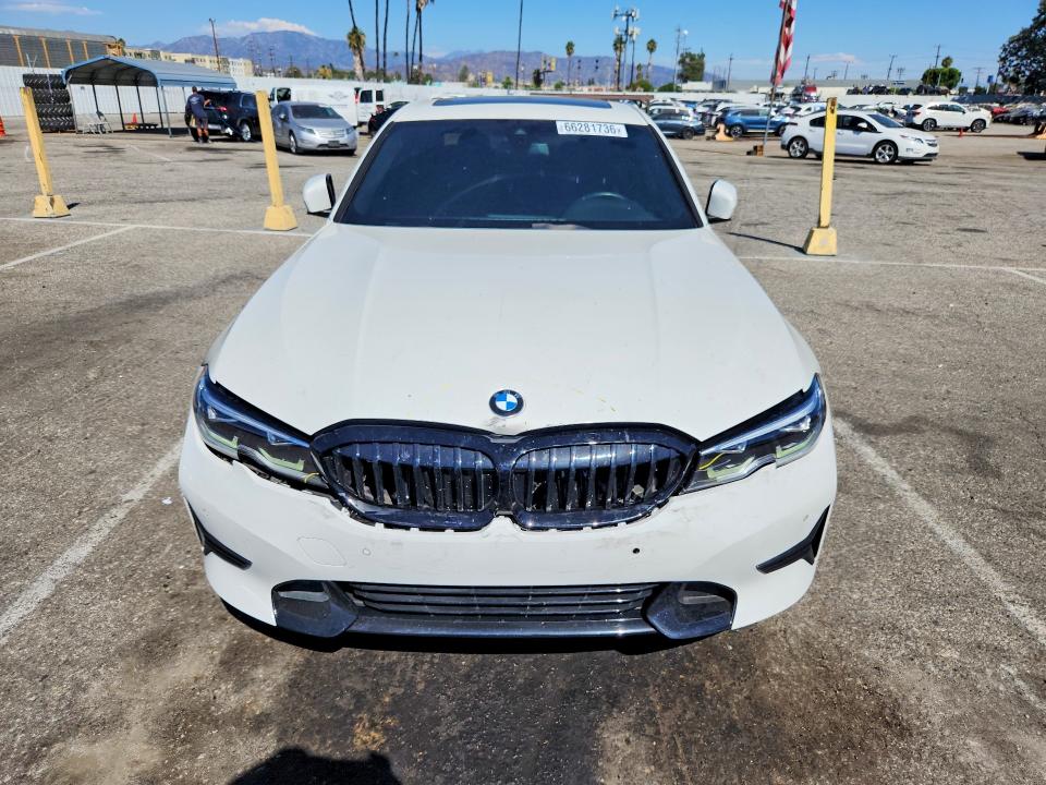 2021 Bmw 330i მანქანა იყიდება აუქციონზე, vin: 3MW5R1J00M8B68326, აუქციონის ნომერი: 66281736