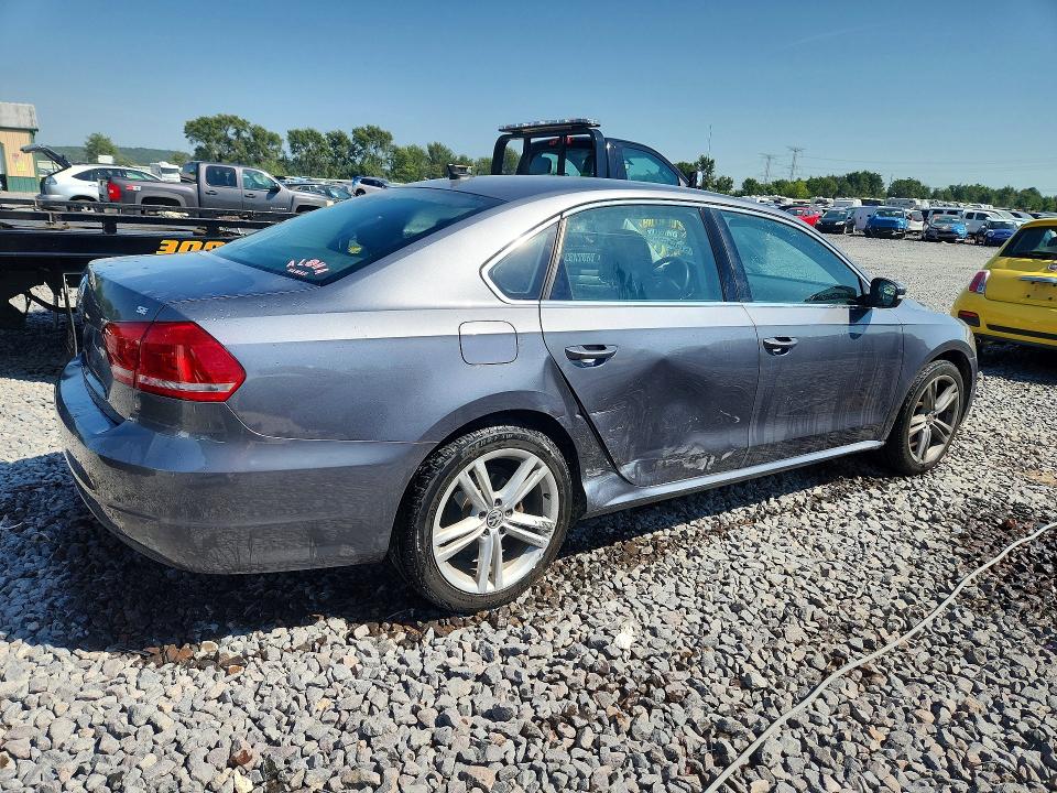 2014 Volkswagen Passat მანქანა იყიდება აუქციონზე, vin: 1VWBH7A30EC019346, აუქციონის ნომერი: 67264636