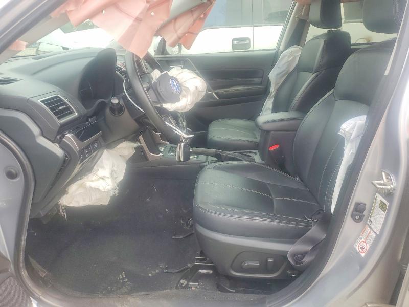 64214016 :رقم المزاد ، JF2SJGWC6HH451514 vin ، 2017 Subaru Forester مزاد بيع