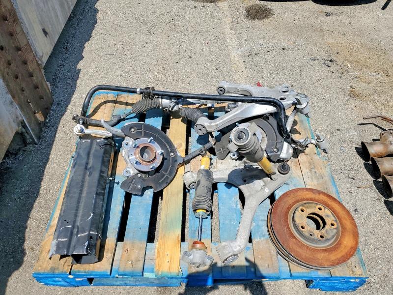 64833286 :رقم المزاد ، 1G1YF2D75E5129214 vin ، 2014 Chevrolet Corvette مزاد بيع