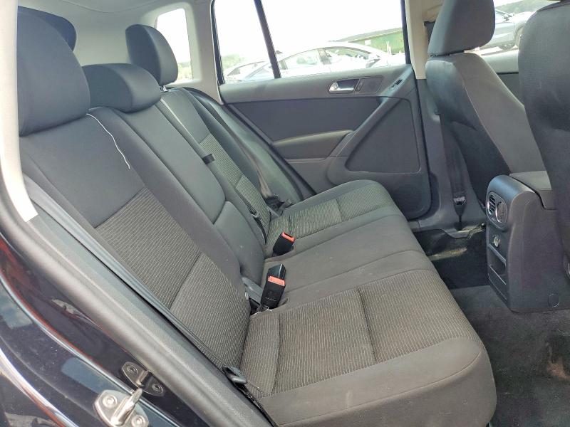 2017 Volkswagen Tiguan მანქანა იყიდება აუქციონზე, vin: WVGAV7AX5HK050799, აუქციონის ნომერი: 63407946