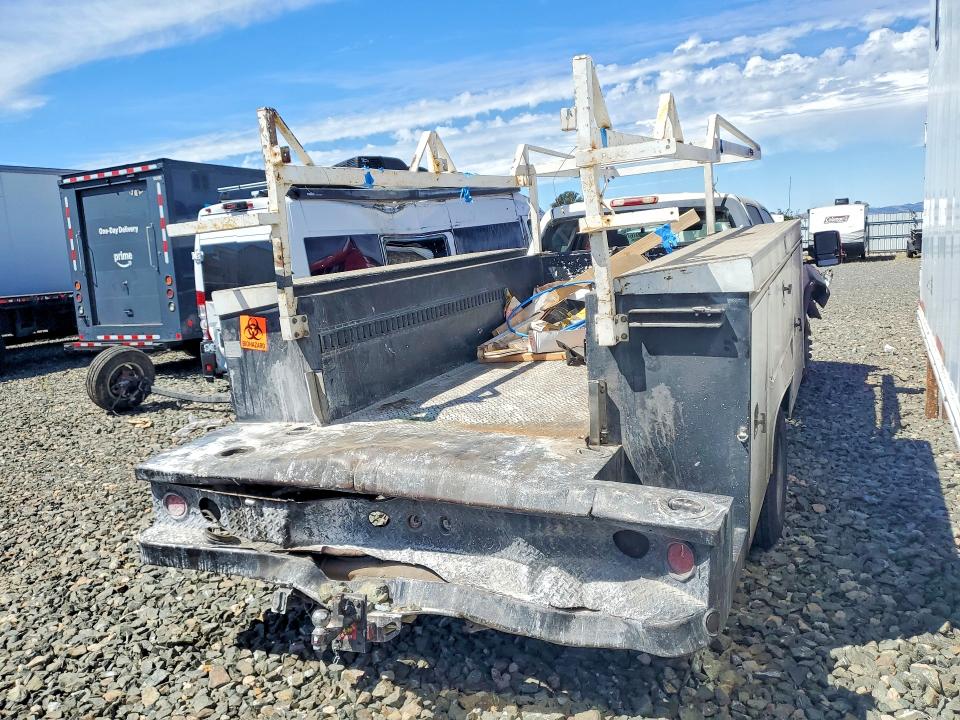 Продажа на аукционе авто 2004 Chevrolet Silverado, vin: 1GBJC33104F122883, номер лота: 64997676