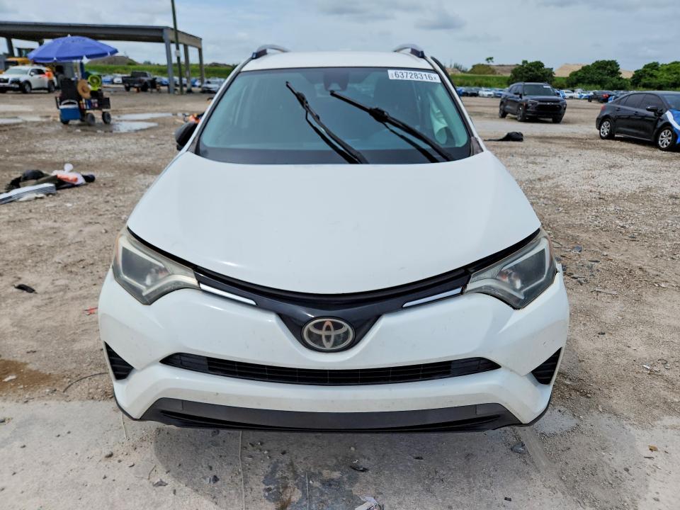 Продажа на аукционе авто 2018 Toyota Rav4, vin: JTMZFREV3JJ164501, номер лота: 63728316