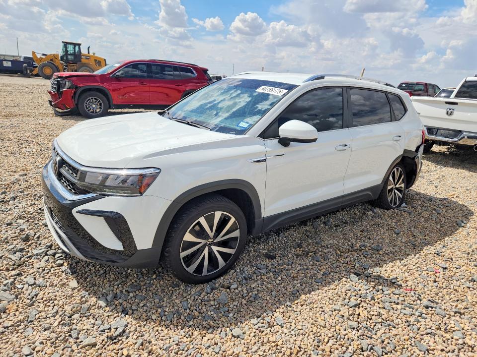 2022 Volkswagen Taos მანქანა იყიდება აუქციონზე, vin: 3VVRX7B29NM039654, აუქციონის ნომერი: 64289776