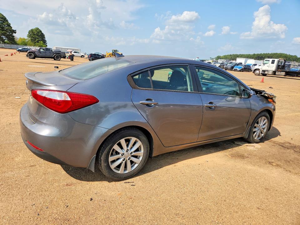 Продажа на аукционе авто 2016 Kia Forte, vin: KNAFX4A6XG5565429, номер лота: 64214216