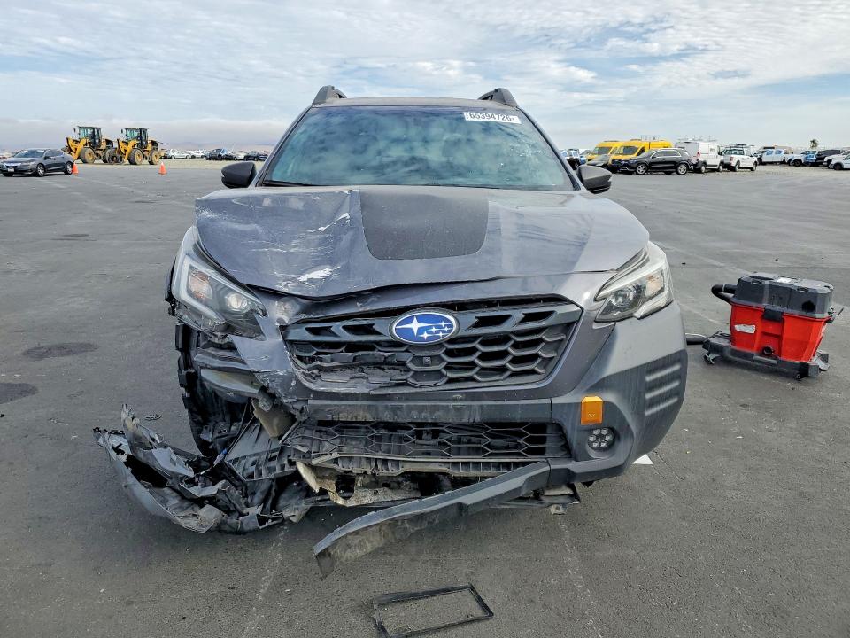 65394726 :رقم المزاد ، 4S4BTGUD1N3182993 vin ، 2022 Subaru Outback مزاد بيع