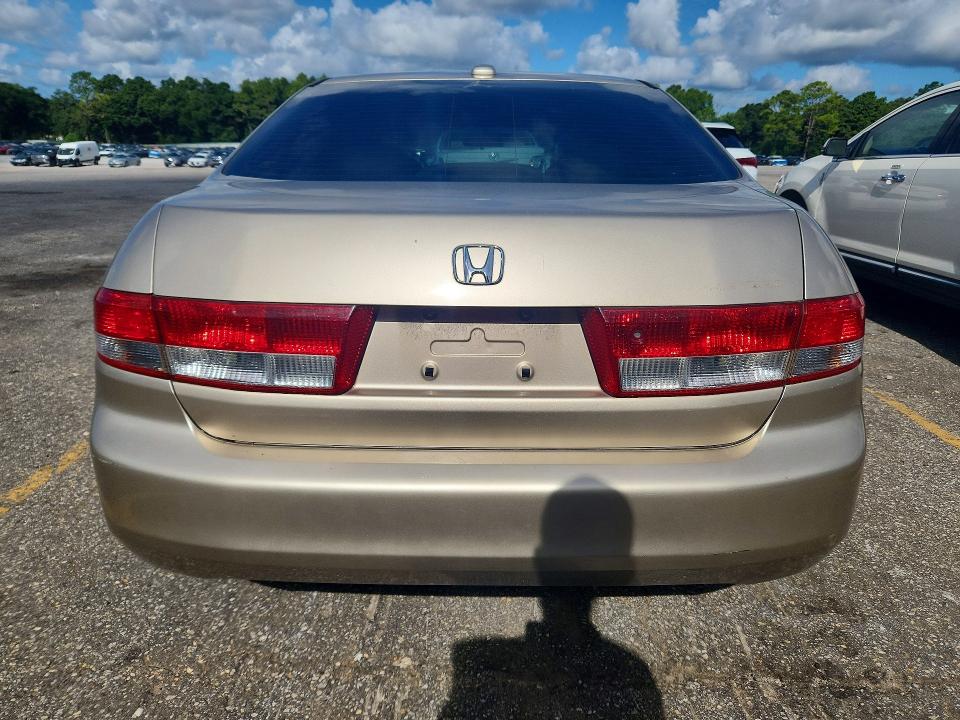 64781486 :رقم المزاد ، 1HGCM56834A028081 vin ، 2004 Honda Accord مزاد بيع