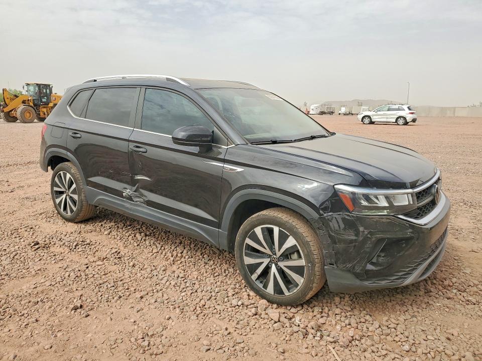 63541826 :رقم المزاد ، 3VVTX7B21NM068877 vin ، 2022 Volkswagen Taos مزاد بيع
