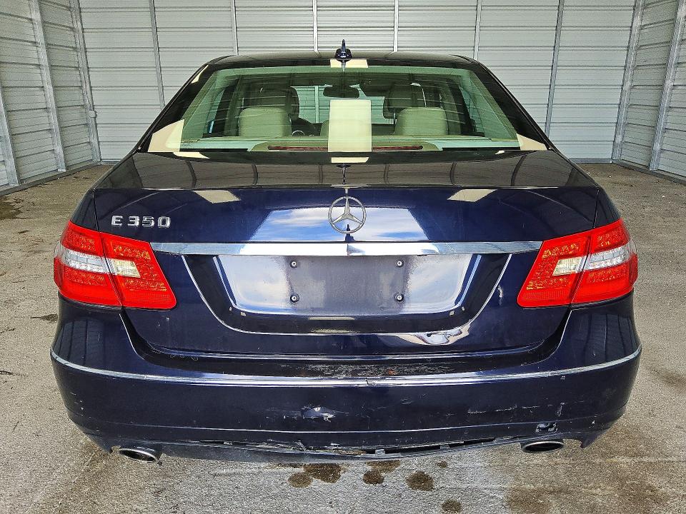 2011 Mercedes-benz E მანქანა იყიდება აუქციონზე, vin: WDDHF5GB4BA417694, აუქციონის ნომერი: 64393426