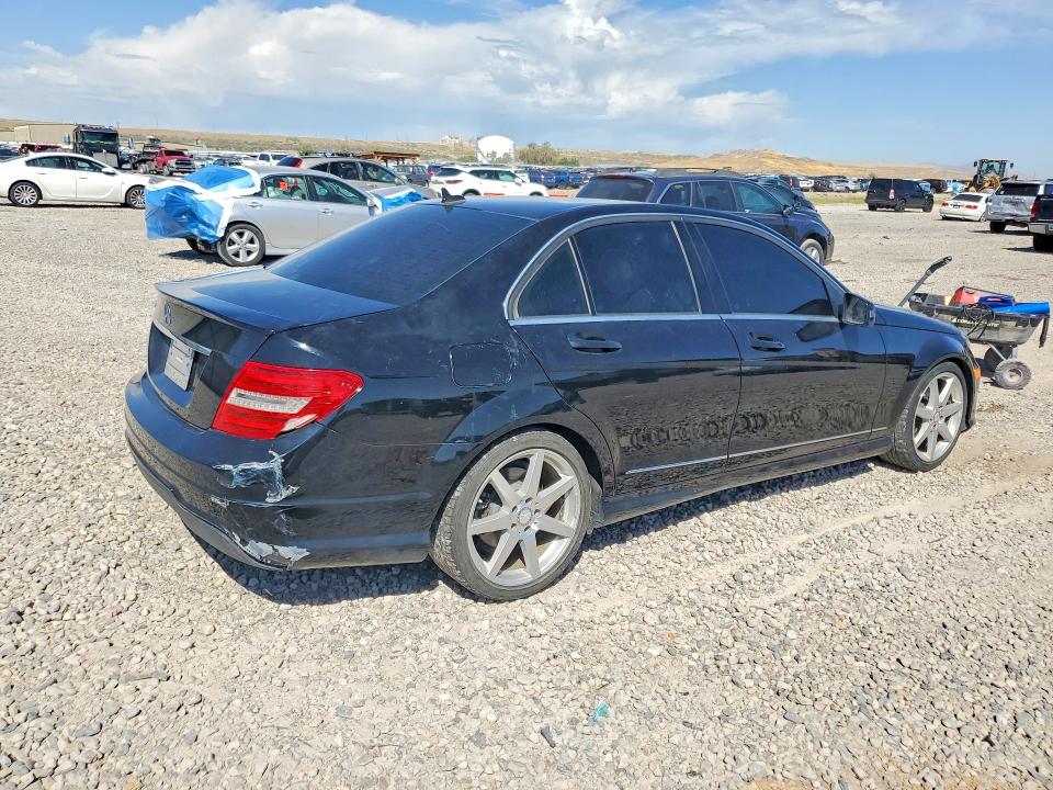 Продаж на аукціоні авто 2013 Mercedes-benz C, vin: WDDGF4HB9DR263783, номер лоту: 66936876