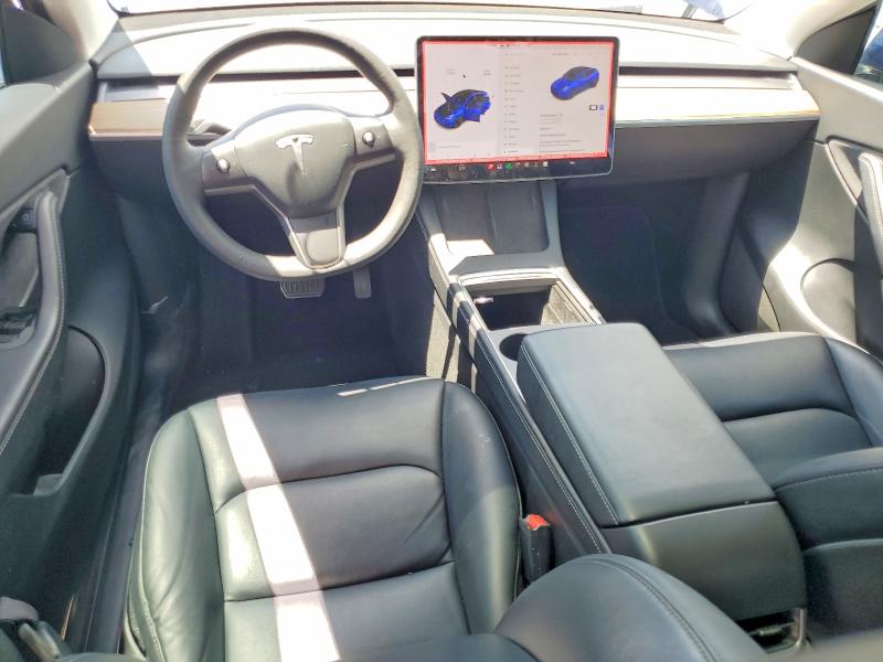66480946 :رقم المزاد ، 5YJYGAEE2MF128675 vin ، 2021 Tesla Model Y مزاد بيع