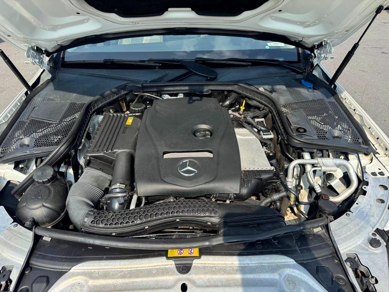 61450086 :رقم المزاد ، WDDWF4KB6HR254162 vin ، 2017 Mercedes-benz C مزاد بيع