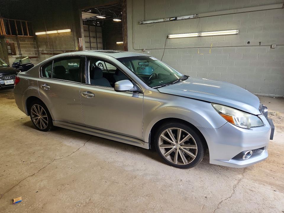 65334566 :رقم المزاد ، 4S3BMBG6XD3042263 vin ، 2013 Subaru Legacy مزاد بيع