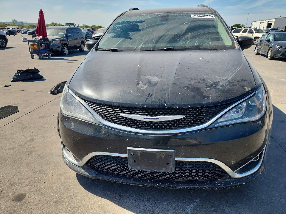 Продажа на аукционе авто 2017 Chrysler Pacifica, vin: 2C4RC1EG2HR669513, номер лота: 65630266