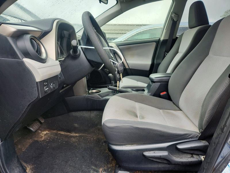 63775536 :رقم المزاد ، JTMBFREV9FD174702 vin ، 2015 Toyota Rav4 مزاد بيع