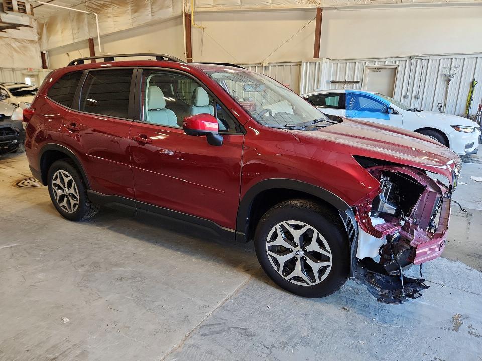 63023706 :رقم المزاد ، JF2SKADC9RH489687 vin ، 2024 Subaru Forester مزاد بيع