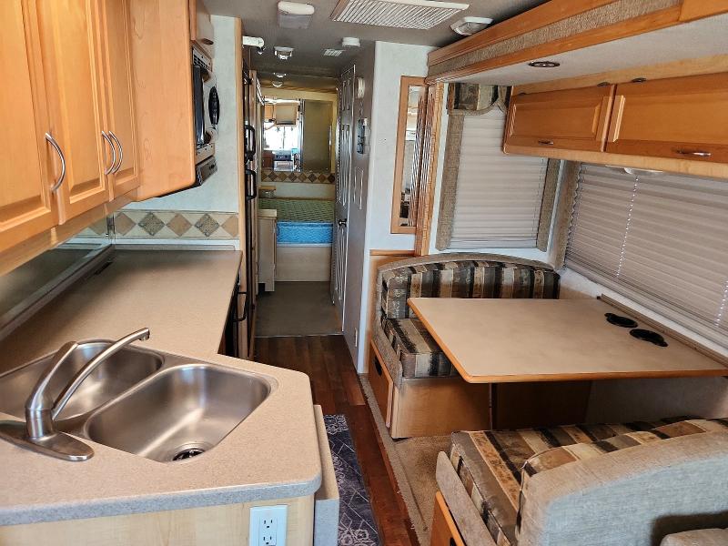 Продажа на аукционе авто 2002 Ford Motorhome Chassis, vin: 1FCNF53S920A01455, номер лота: 65231536