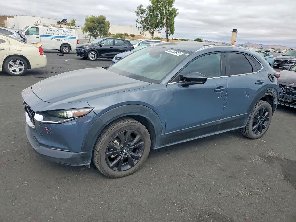 65223816 :رقم المزاد ، 3MVDMBCM8PM577588 vin ، 2023 Mazda Cx-30 مزاد بيع