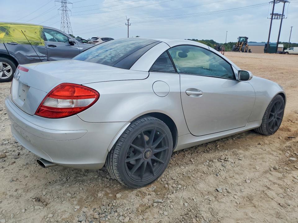 Aukcja sprzedaży 2006 Mercedes-benz Slk, vin: WDBWK54F66F076715, numer aukcji: 65207336