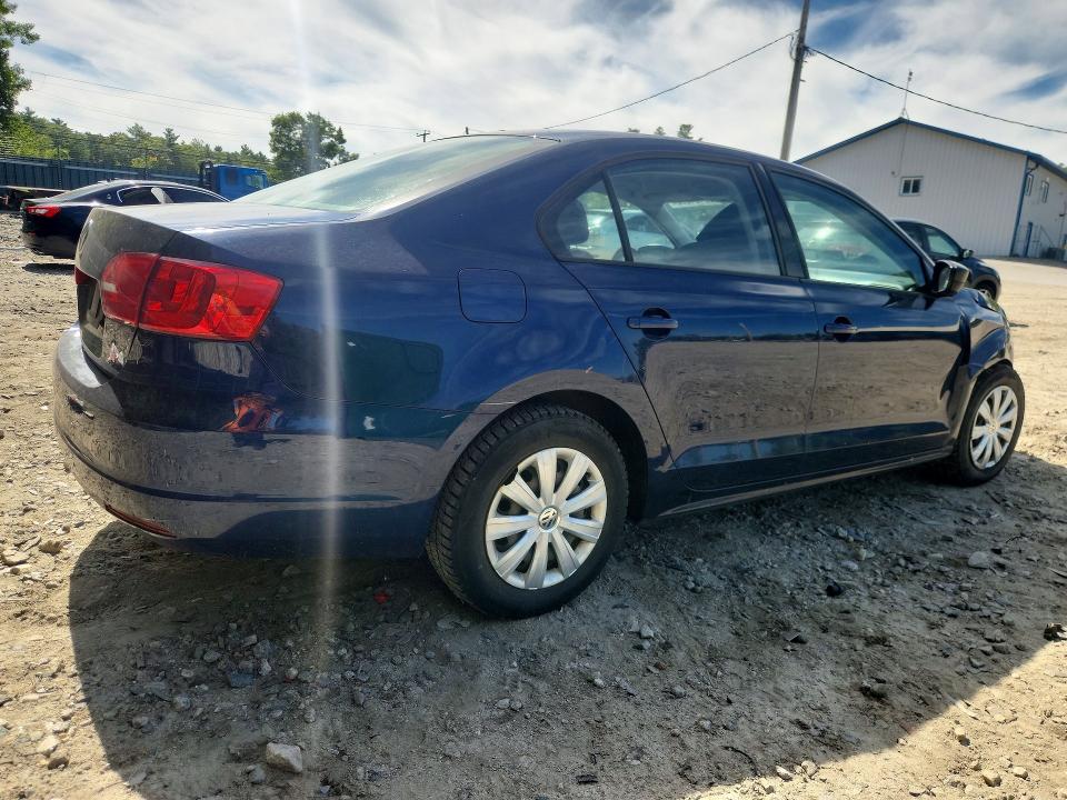 66104696 :رقم المزاد ، 3VW2K7AJ2EM391575 vin ، 2014 Volkswagen Jetta مزاد بيع
