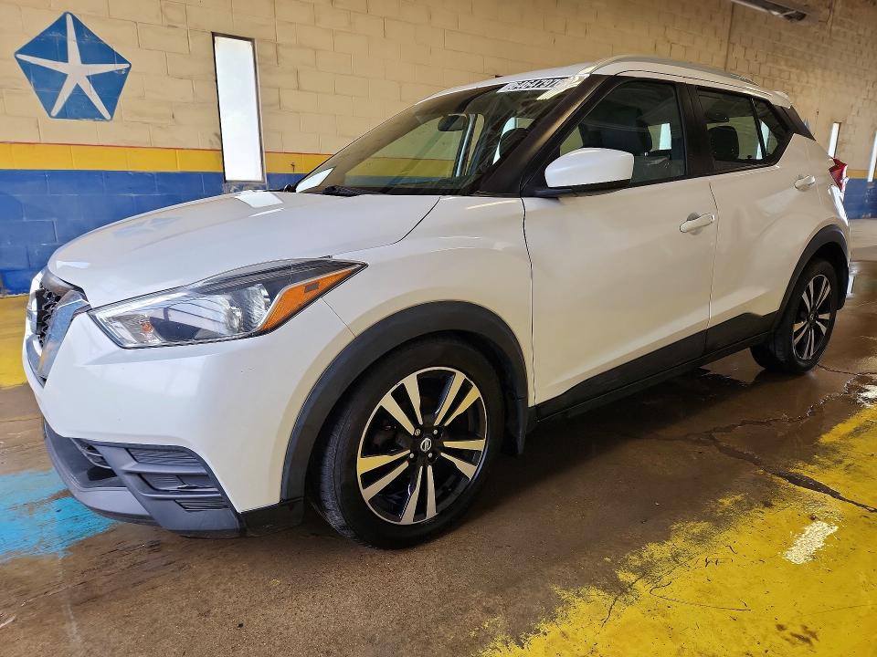 Продажа на аукционе авто 2019 Nissan Kicks, vin: 3N1CP5CU7KL542208, номер лота: 64647976