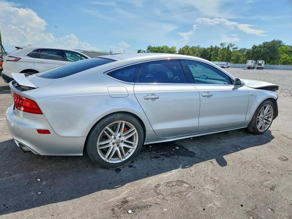 65291826 :رقم المزاد ، WAUWGAFC9FN026165 vin ، 2015 Audi A7 مزاد بيع
