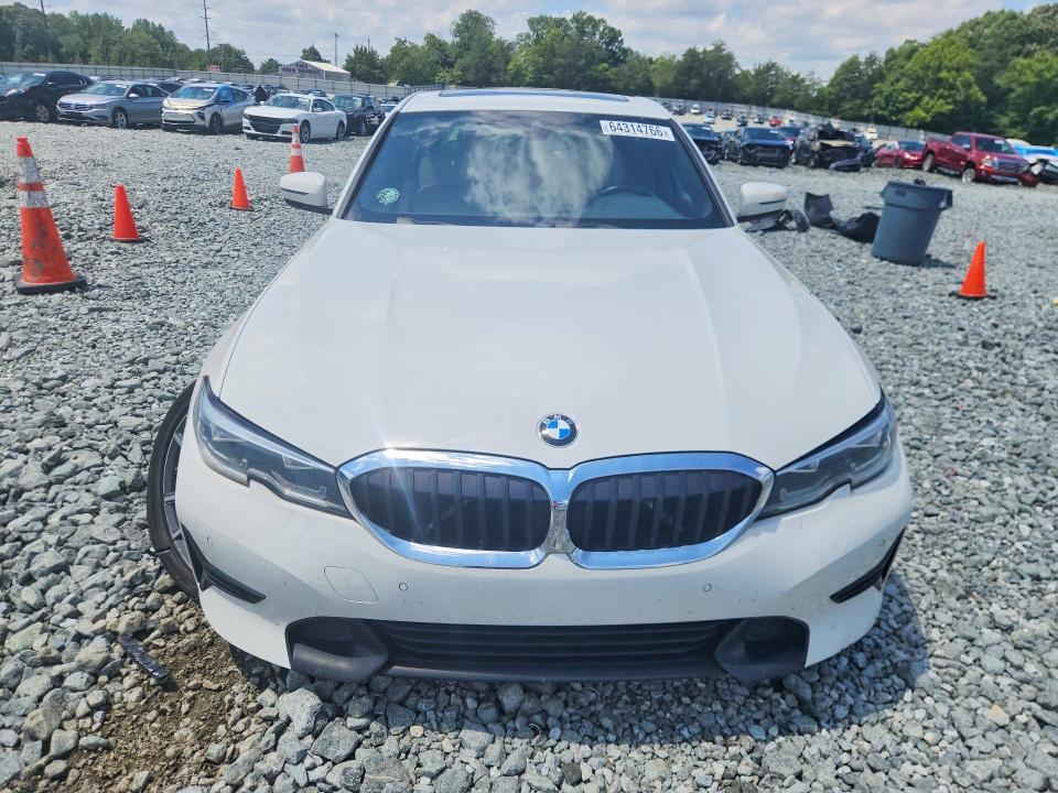 64314766 :رقم المزاد ، 3MW5R7J07M8B49582 vin ، 2021 Bmw 330xi مزاد بيع